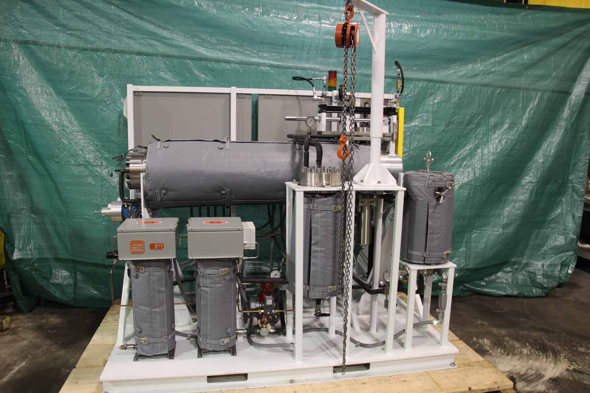 fluitron-Supercritical-Extraction-Systems-24