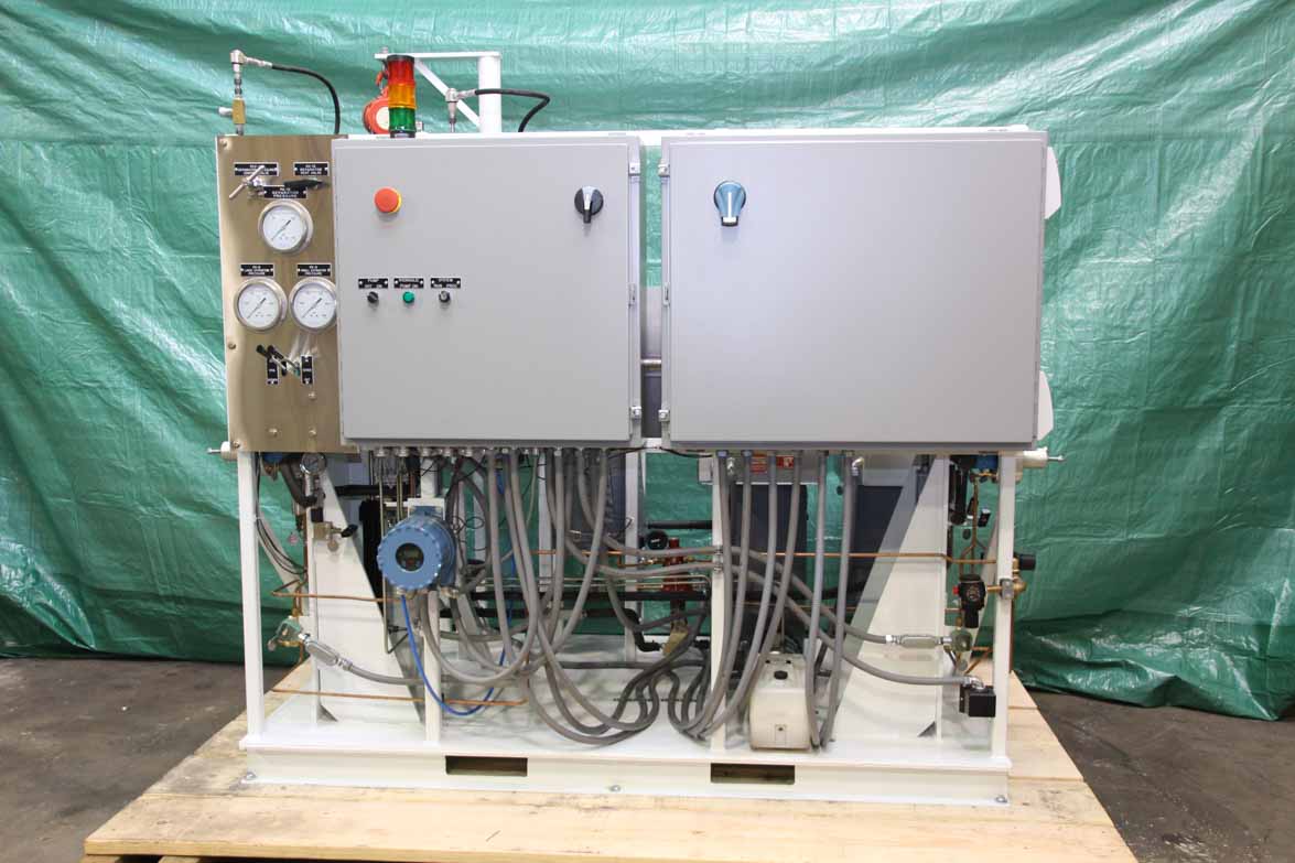 fluitron-Supercritical-Extraction-Systems-3