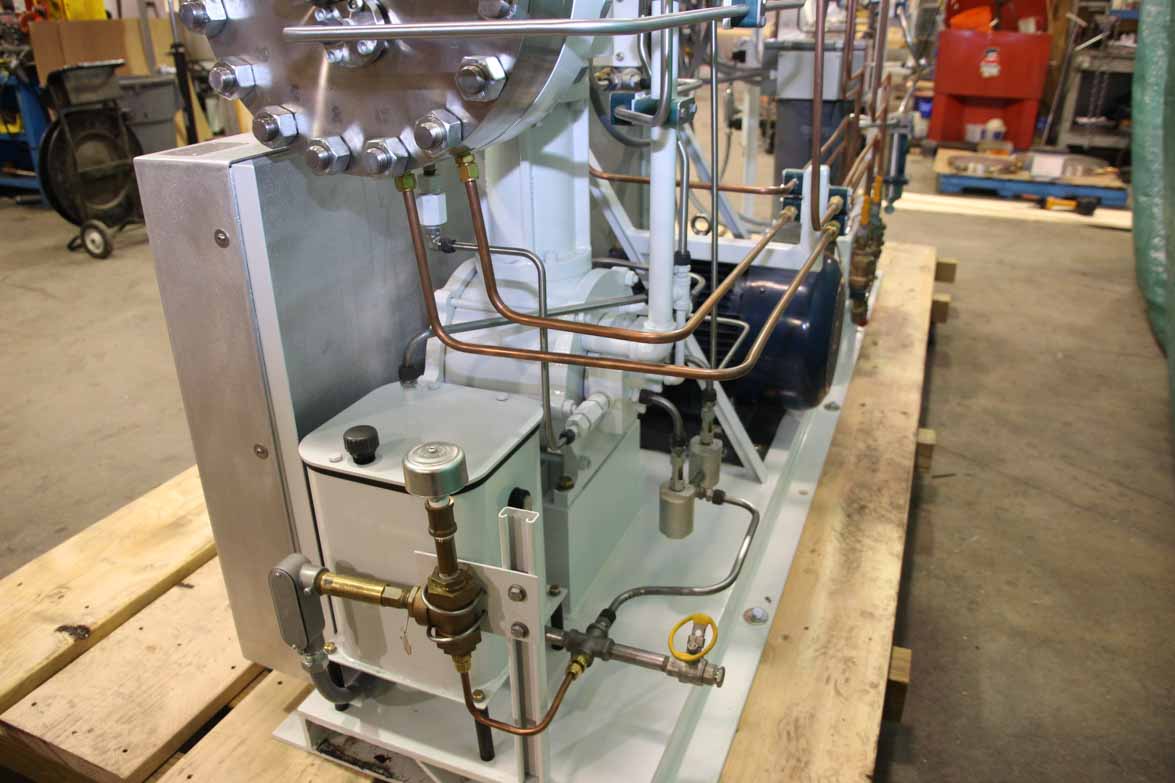 fluitron-Supercritical-Extraction-Systems-92